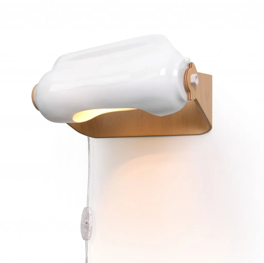 Lampe Tsé-Tsé pied en bois moulé